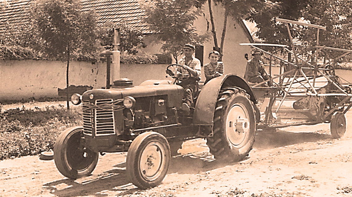 Tradiconalna poljoprivreda u Srbiji: Setva, žetva i vršidba pšenice i kukuruza. Opis teških radnih uslova, alat i tehnika. Saznajte više o tradicionalnim metodama i naporima zemljoradnika.