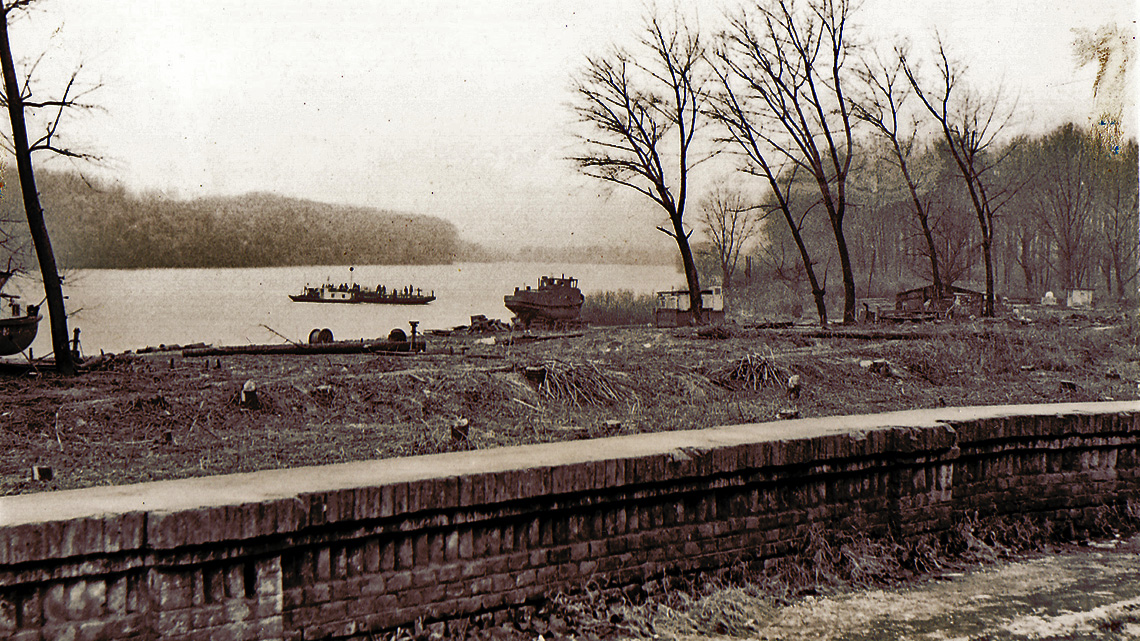 Poslednje putovanje lađice koja je prevozila putnike između Novog i starog Bečeja