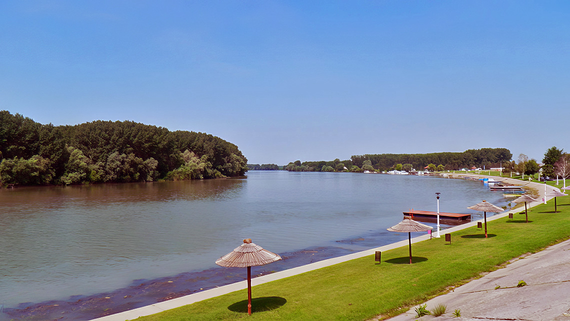 Regulation of the Tisza River