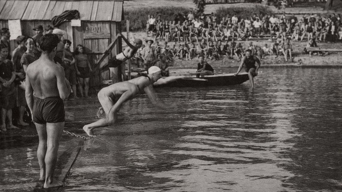 Return of Swimmers and Water Polo Players in Novi Bečej in 1951